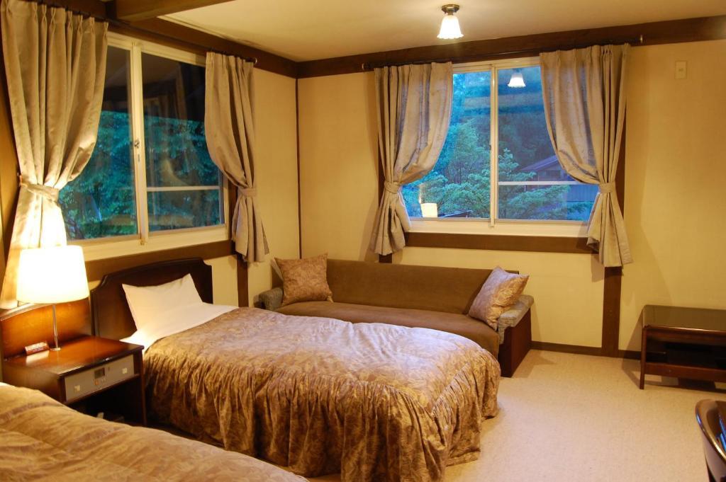 Petit Hotel Alumu Мацумото Номер фото